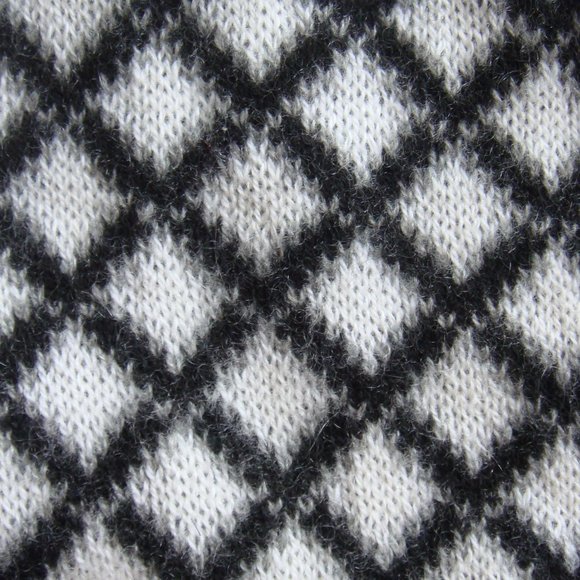 J.Crew Collection Cashmere Diamond Sweater | Size Medium - Picture 5 of 9